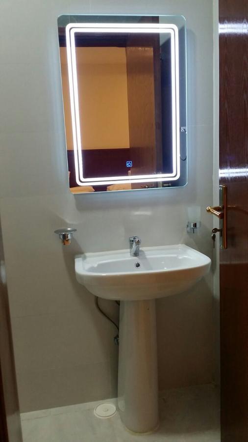 Iwan Alandalusia Al Ajaweed Aparthotel Jeddah Exterior foto