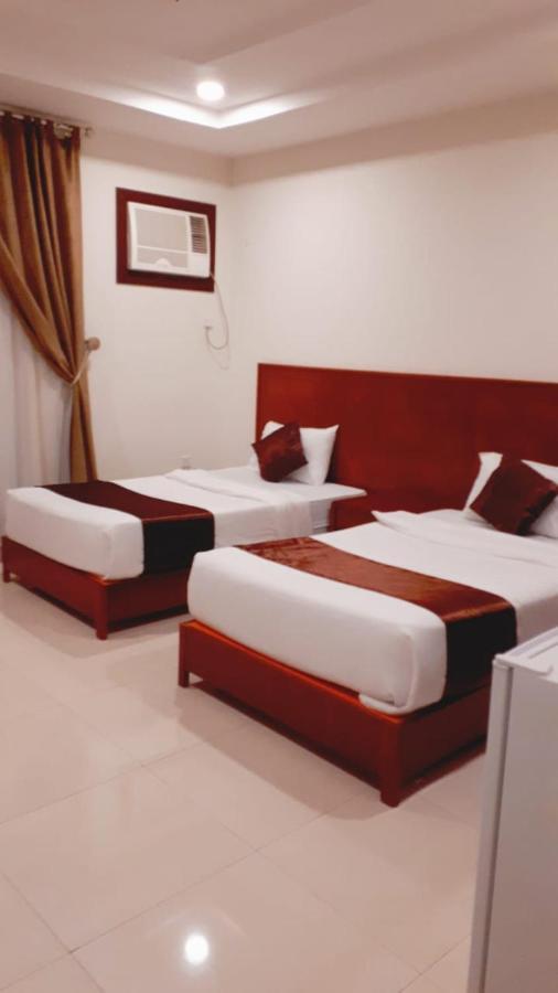 Iwan Alandalusia Al Ajaweed Aparthotel Jeddah Exterior foto